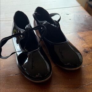 Capezio Shiny Black Kids Tap Shoes